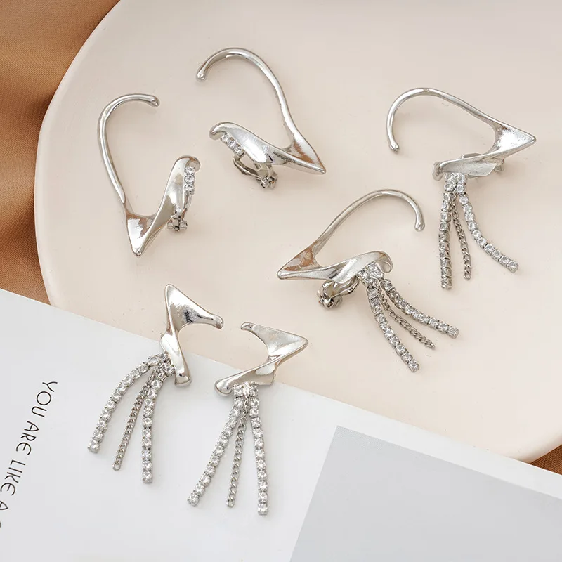 Fairy Clip Earrings For Women Goth Irregular Metal Ear Cuffs Statement Design None Piercing Ear Bone Earrings Korean Fashion
Fairy Clip Earrings For Women Goth Irregular Metal Ear Cuffs Statement Design None Piercing Ear Bone Earrings Korean Fashion