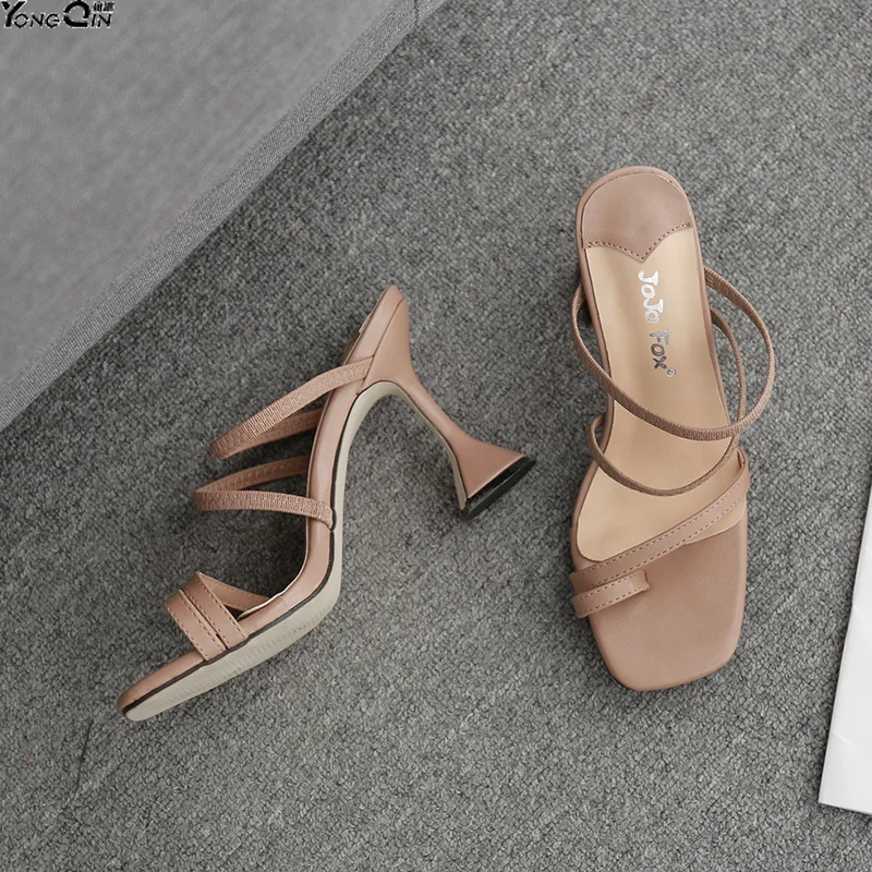 Fashion Women Sandals Sexy High Heels Sandal Summer Shoe Women size 35-41 
Fashion Women Sandals Sexy High Heels Sandal Summer Shoe Women size 35-41