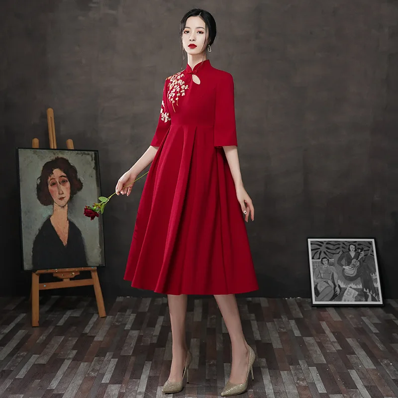 Burgundy Pregnant Women Elegant Chinese Pleated Dresses Exquisite Flower Embroidery Evening Party Dress Vintage Banquet Gown
Burgundy Pregnant Women Elegant Chinese Pleated Dresses Exquisite Flower Embroidery Evening Party Dress Vintage Banquet Gown