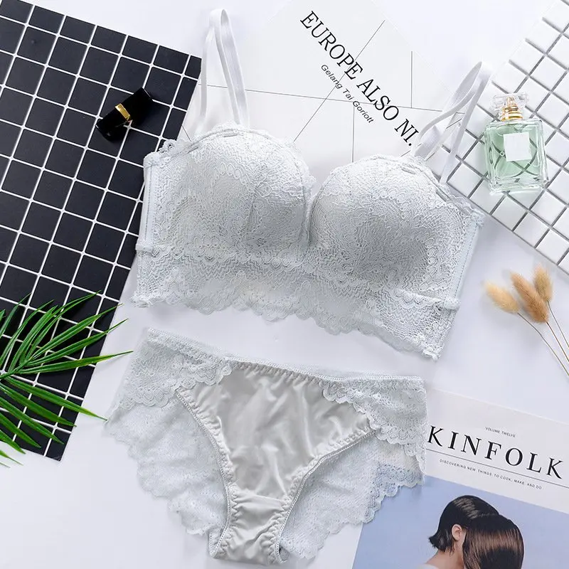 Lace Bras no trace no steel ring adjustment type beauty back bras underwear set for Girls
Lace Bras no trace no steel ring adjustment type beauty back bras underwear set for Girls