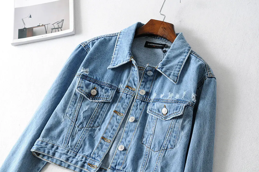 Women's Short Denim Jacket Spring New Coat Casual Slim Single Breasted Pockets Women Tops Female Jacket
Women's Short Denim Jacket Spring New Coat Casual Slim Single Breasted Pockets Women Tops Female Jacket