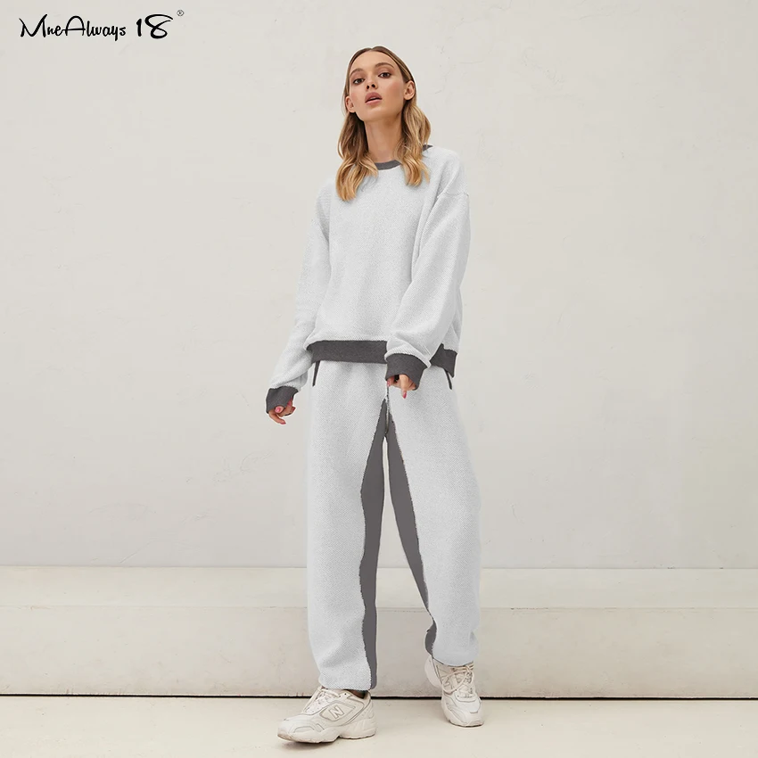 Mnealways18 Fashion Patchwork Women Tracksuit Pullover And Loose Pants 2 Piece Outfit Fall Winter Plain Terry Casual Suit Female 
Mnealways18 Fashion Patchwork Women Tracksuit Pullover And Loose Pants 2 Piece Outfit Fall Winter Plain Terry Casual Suit Female