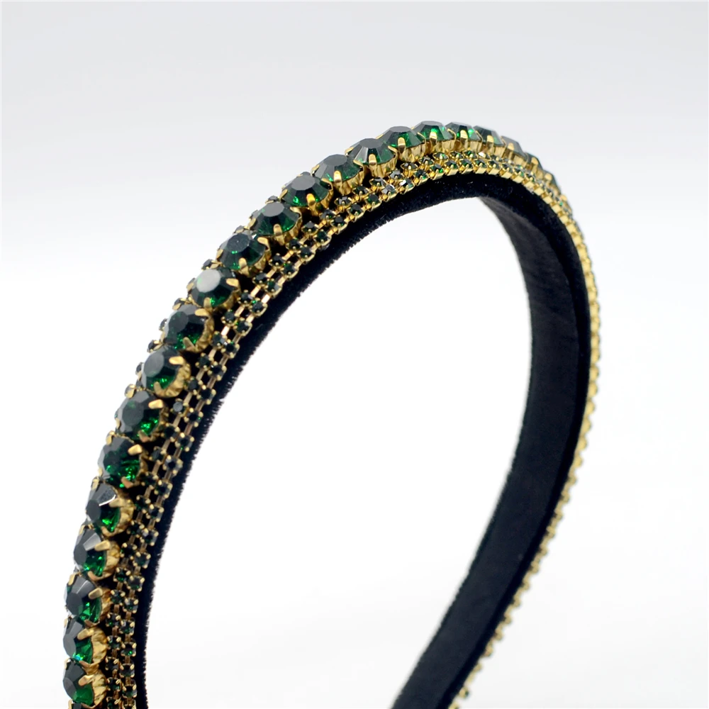 Vintage Crystal Headbands Fashion Hair Hoop Bands Bezel Luxurious Rhinestones Sponge Hairbands Women Hair Accessories Headdress
Vintage Crystal Headbands Fashion Hair Hoop Bands Bezel Luxurious Rhinestones Sponge Hairbands Women Hair Accessories Headdress