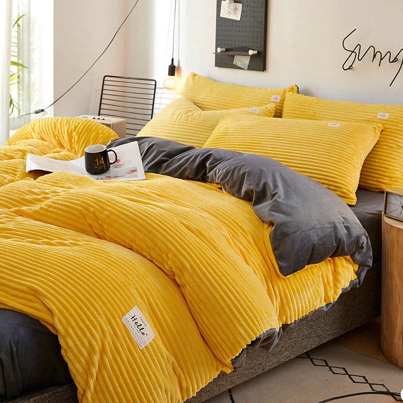 Quilt Cover Throw Blanket Bed Carpet For Beds Bedroom Coral Velvet Duvet Covers Thicken Bedding Set Warm Double Bedding Duvet
Quilt Cover Throw Blanket Bed Carpet For Beds Bedroom Coral Velvet Duvet Covers Thicken Bedding Set Warm Double Bedding Duvet