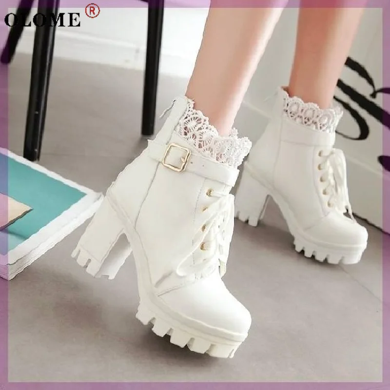 2020 Hot Sale Women's Leather Motorcycle Boots Sexy Buckle High Heel Ankle Boots Autumn and Winter Plus Size 34-43
2020 Hot Sale Women's Leather Motorcycle Boots Sexy Buckle High Heel Ankle Boots Autumn and Winter Plus Size 34-43