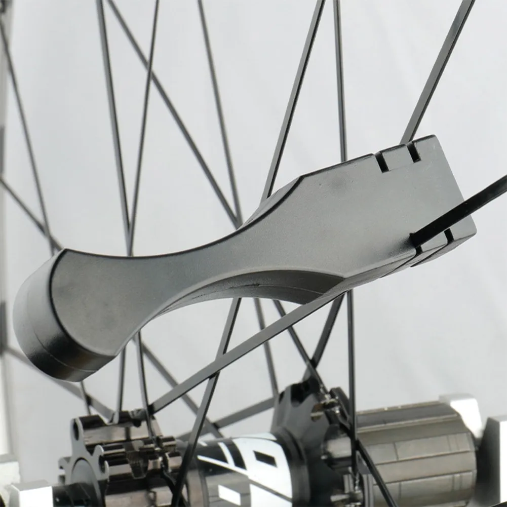 1pc Bicycle Flat Spoke Key Bike Spokes Holder Bicycle Wheel Tool Wheel Rim Maintenance Bicycle Repair Tool High-strength
1pc Bicycle Flat Spoke Key Bike Spokes Holder Bicycle Wheel Tool Wheel Rim Maintenance Bicycle Repair Tool High-strength