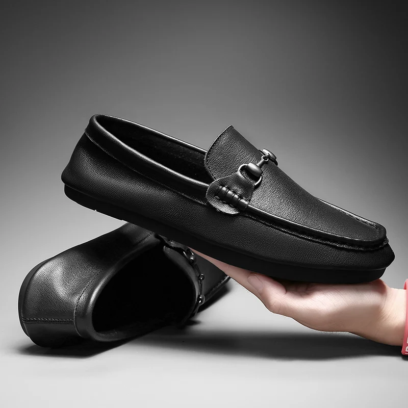 Men's Shoes
Men's Shoes