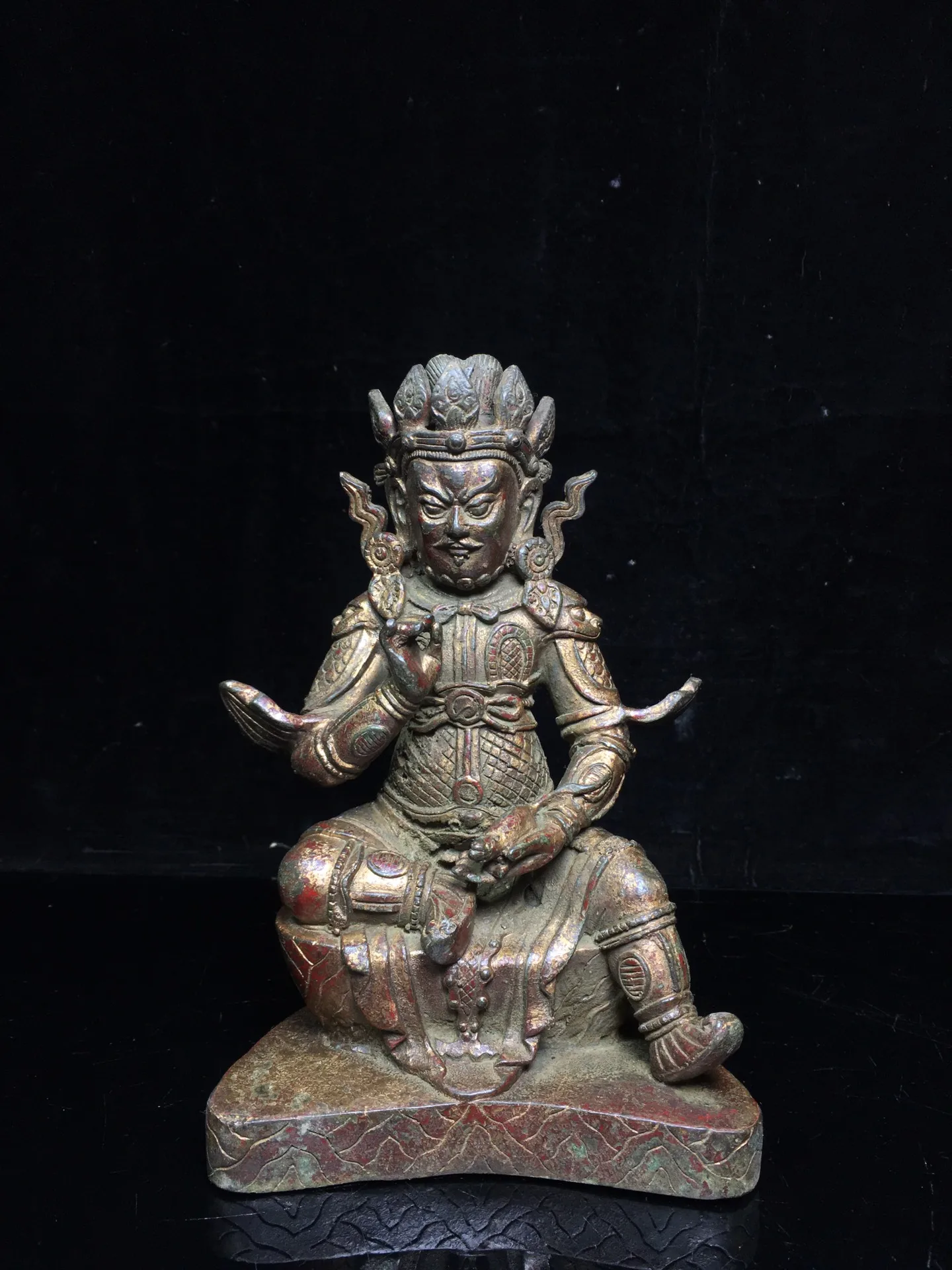 7"Chinese Folk Collection Old Bronze Cinnabar Lacquer Yellow God of Wealth Buddha Huang Caishen Sitting Buddha Ornaments
7"Chinese Folk Collection Old Bronze Cinnabar Lacquer Yellow God of Wealth Buddha Huang Caishen Sitting Buddha Ornaments