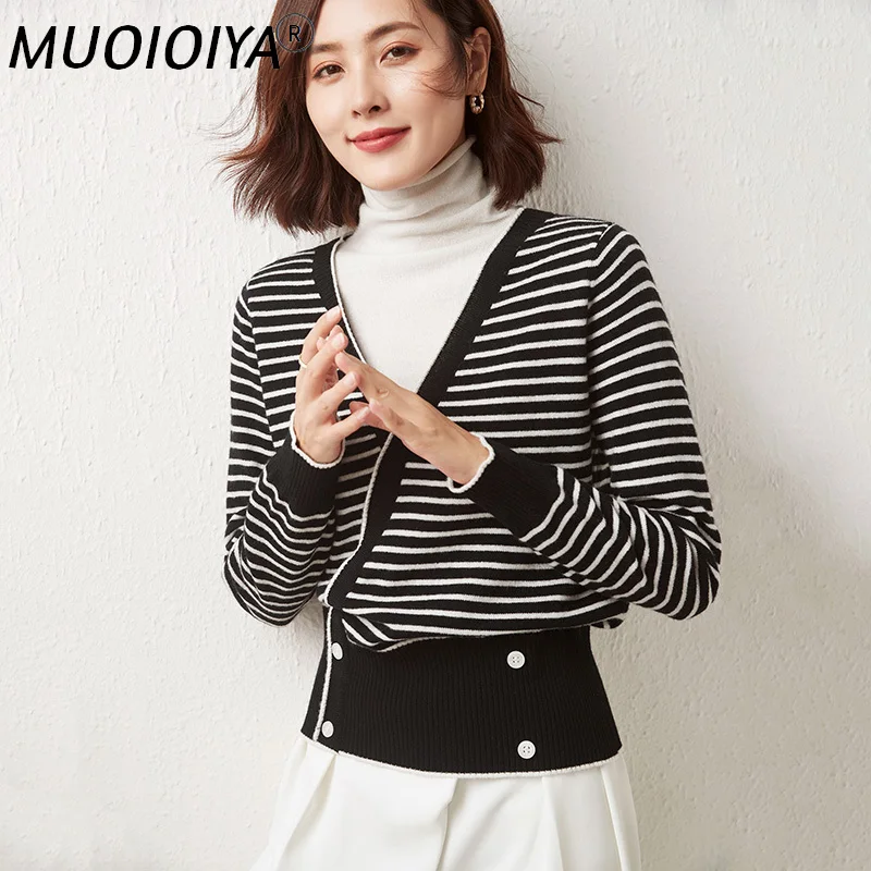 2022 Autumn/Winter Women Sweaters 100% Wool Pullovers Long Sleeves Two Fake Clothes Standard Tops
2022 Autumn/Winter Women Sweaters 100% Wool Pullovers Long Sleeves Two Fake Clothes Standard Tops
