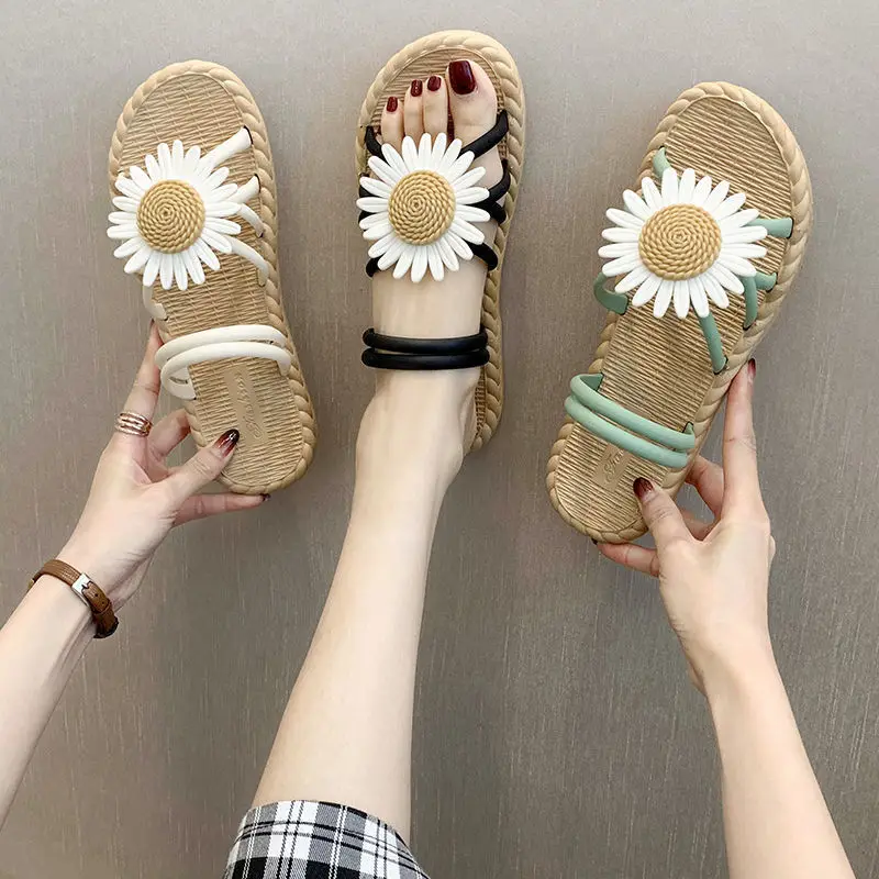 2021 Fashion Roman Styles Summer Flat Sandals Woman Jelly Shoes Sandals For Women Casual Women's Flat Sandals Sandalias Mujer 40
2021 Fashion Roman Styles Summer Flat Sandals Woman Jelly Shoes Sandals For Women Casual Women's Flat Sandals Sandalias Mujer 40