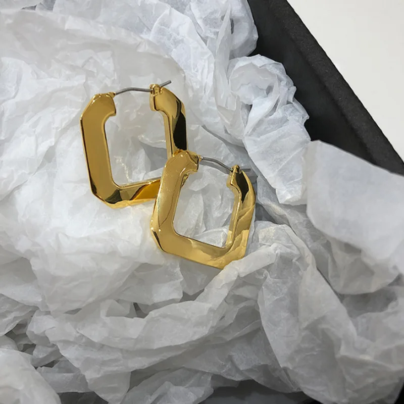2021 New Geometric Earrings Women Temperament Fashion Jewelry Personality Statement Earings Wholesale
2021 New Geometric Earrings Women Temperament Fashion Jewelry Personality Statement Earings Wholesale