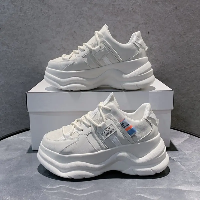 New All-match Old Shoes Women's Casual Sports Shoes Women's Thick-soled Increased Shallow Mouth All-match Lace-Up Platform Shoes
New All-match Old Shoes Women's Casual Sports Shoes Women's Thick-soled Increased Shallow Mouth All-match Lace-Up Platform Shoes