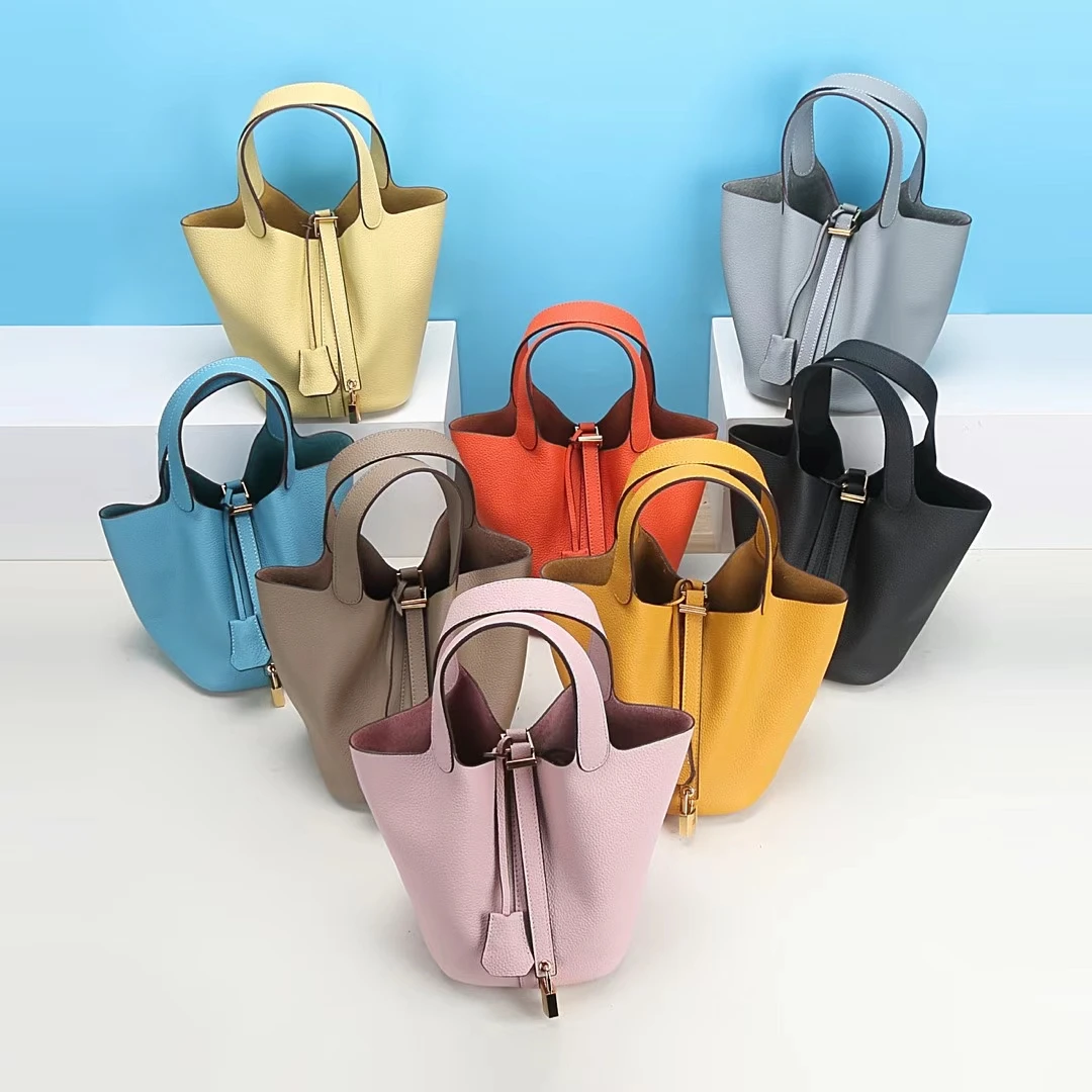 100% Real Leather Bag Women Luxury Designer soft Tote Bags Golden TOGO Cowhide Leather Handbag Genuine Leather Bucket Bag New
100% Real Leather Bag Women Luxury Designer soft Tote Bags Golden TOGO Cowhide Leather Handbag Genuine Leather Bucket Bag New