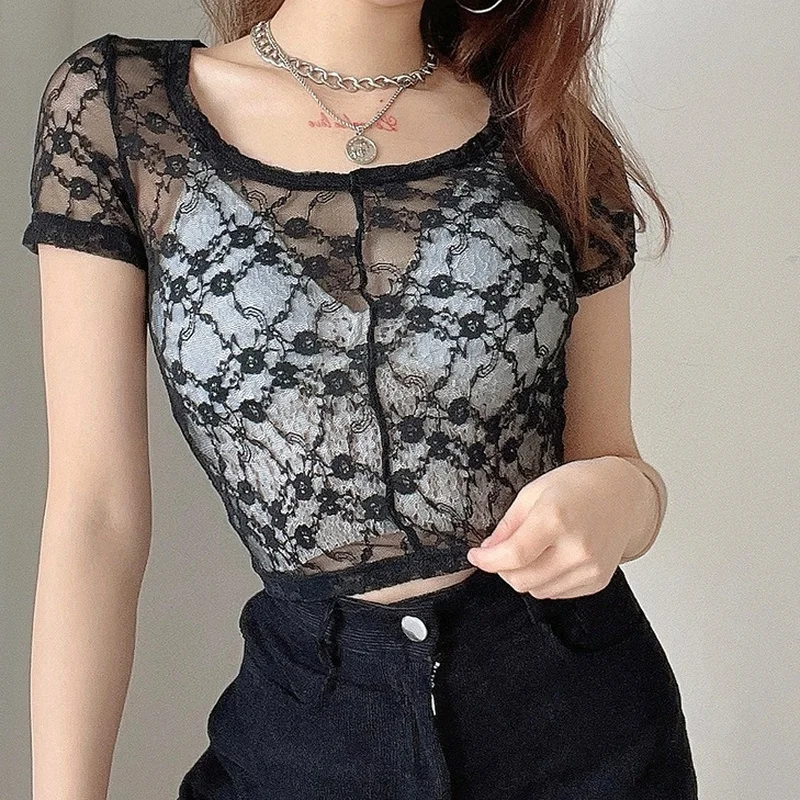 Summer Sexy Lace See-through Crop Tops Women Y2k O-Neck Short Sleeve Floral Slim Short T-shirts 2021 New Fashion Chic Cute Tees
Summer Sexy Lace See-through Crop Tops Women Y2k O-Neck Short Sleeve Floral Slim Short T-shirts 2021 New Fashion Chic Cute Tees