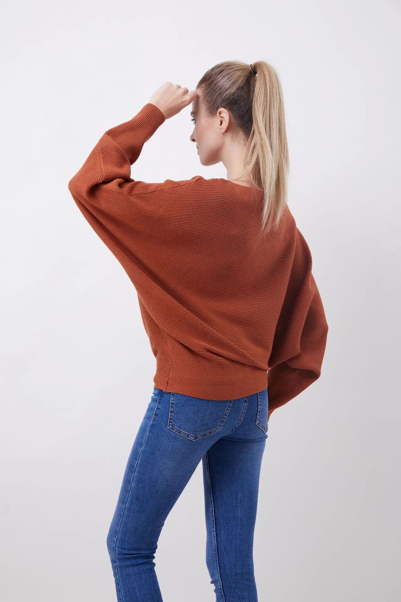 Sweaters Women Slash Neck One Size Pullovers Bat Shirt Women Short Coat Loose Thread Black Cotton Casual Full Sleeve
Sweaters Women Slash Neck One Size Pullovers Bat Shirt Women Short Coat Loose Thread Black Cotton Casual Full Sleeve