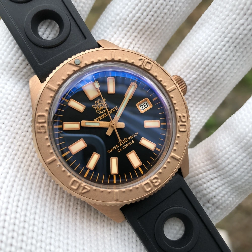 STEELDIVE SD1962S Germany CuSn8 Bronze Mechanical Watch Men Automatic Bronze Dive Watch 300m Sapphire NH35 Automatic Watches Men
STEELDIVE SD1962S Germany CuSn8 Bronze Mechanical Watch Men Automatic Bronze Dive Watch 300m Sapphire NH35 Automatic Watches Men