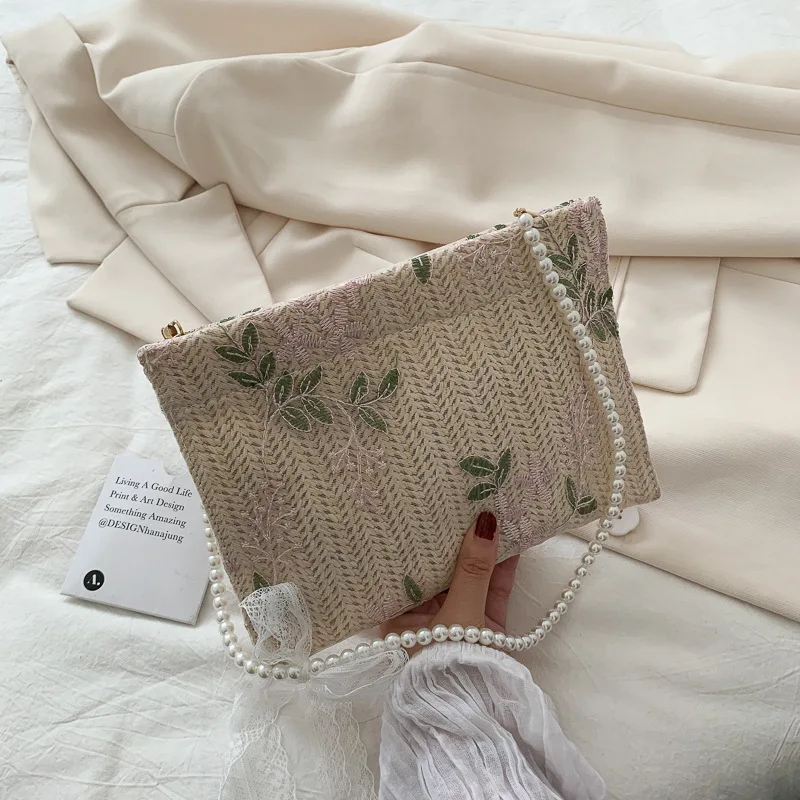 Straw small bag female 2021 new western style girl lace chain messenger bag fairy wild woven square bag makeup storage box
Straw small bag female 2021 new western style girl lace chain messenger bag fairy wild woven square bag makeup storage box
