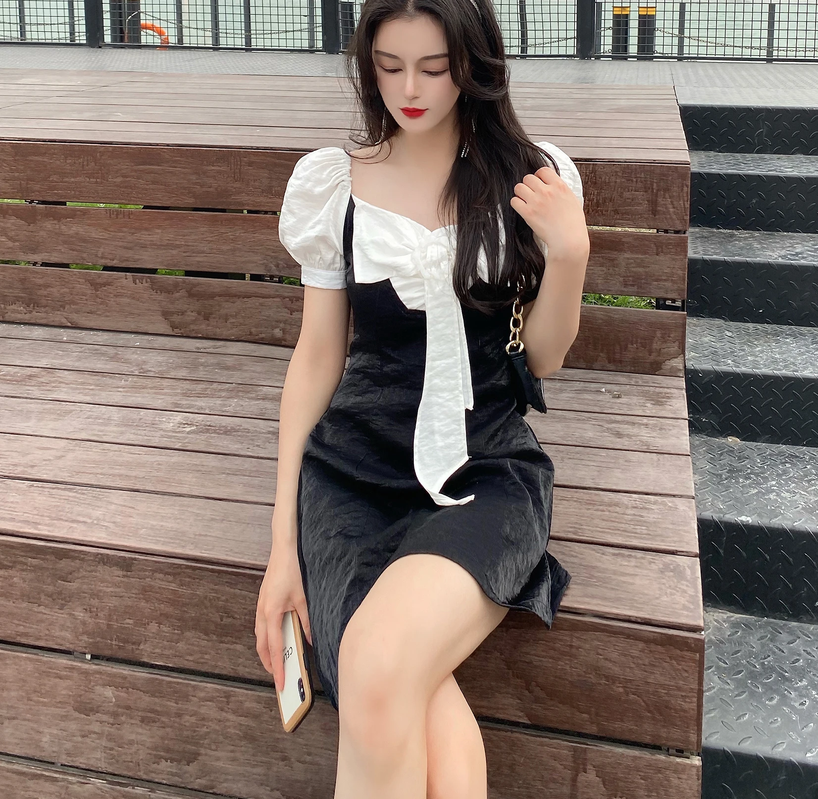 Alien Kitty Patchwork Puff Sleeves Ruffles Sexy Gentle Lady 2021 Elegant Femme OL Girls Mini Dresses Summer Vintage Vestidos
Alien Kitty Patchwork Puff Sleeves Ruffles Sexy Gentle Lady 2021 Elegant Femme OL Girls Mini Dresses Summer Vintage Vestidos