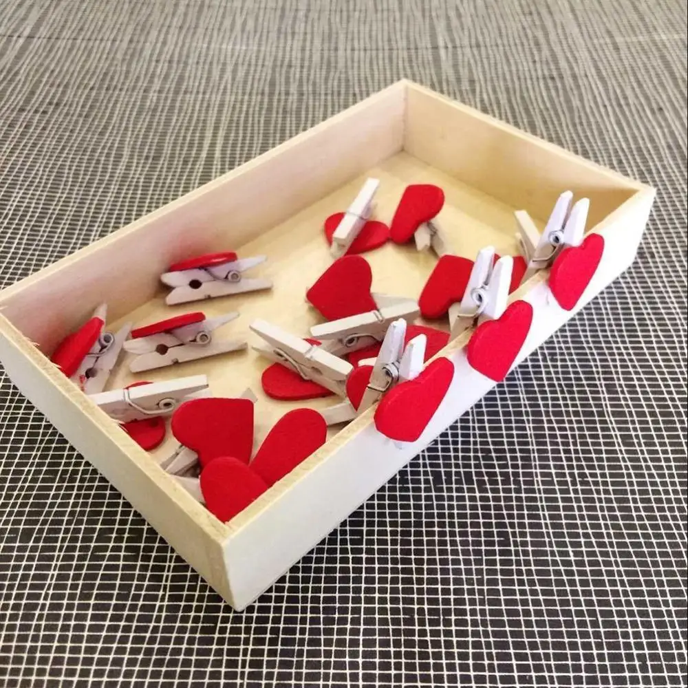 100Pcs/Pack Mini Heart Love Wooden Clothes Photo Paper Peg Pin Clothespin Craft Postcard Clips Home Wedding Decoration
100Pcs/Pack Mini Heart Love Wooden Clothes Photo Paper Peg Pin Clothespin Craft Postcard Clips Home Wedding Decoration