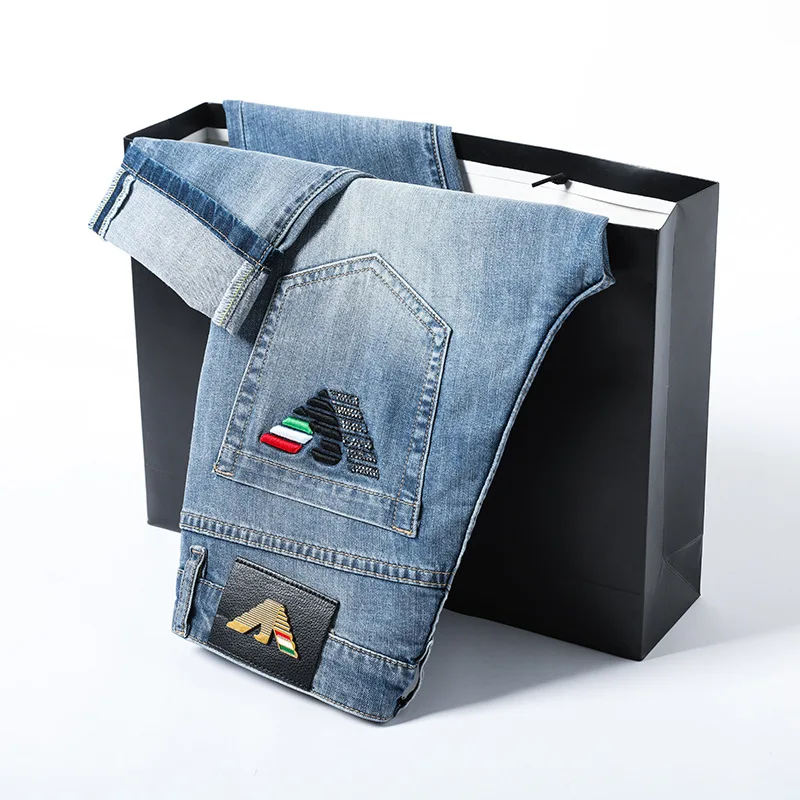 2021 new fashion brand men's elastic Slim small straight tube embroidery hot drilling jeans pants
2021 new fashion brand men's elastic Slim small straight tube embroidery hot drilling jeans pants