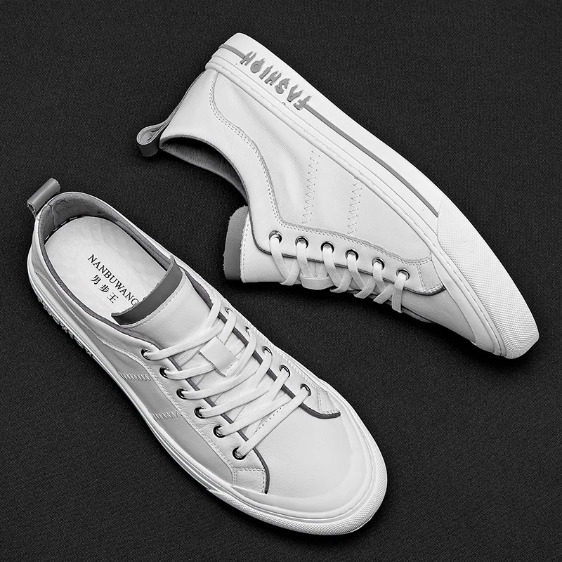 Men Flat Shoes Lace Up Round Toe Soft Soled Casual White Shoes Outdoor Sport Walking Sneakers For Male
Men Flat Shoes Lace Up Round Toe Soft Soled Casual White Shoes Outdoor Sport Walking Sneakers For Male