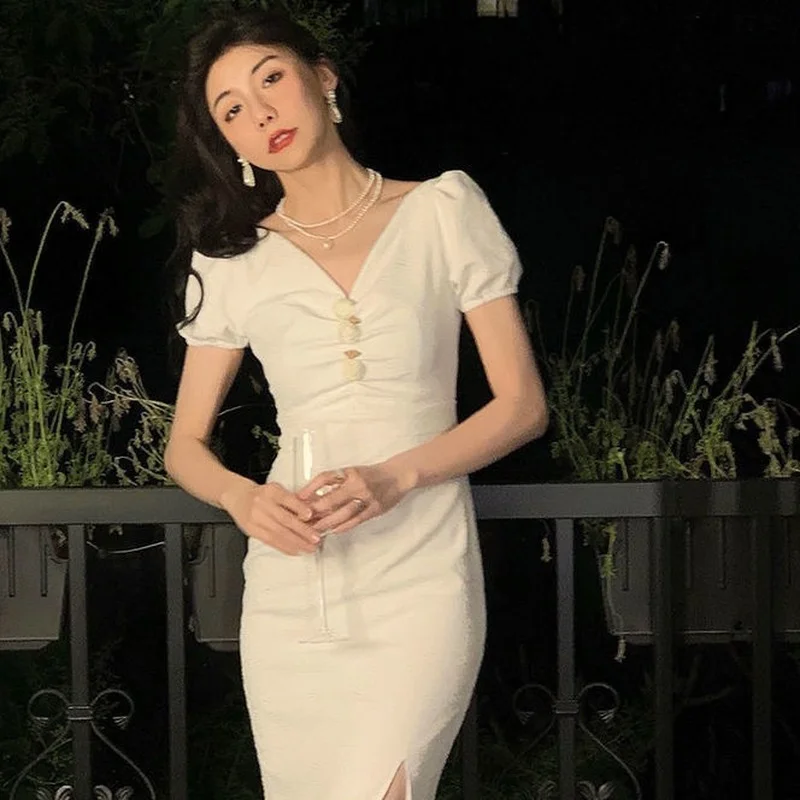 Korean 2021 Summer Chic V-Neck White Elegant Dress Women Short Sleeve Sexy Slim Dress Female Evening Party One Piece Dresses
Korean 2021 Summer Chic V-Neck White Elegant Dress Women Short Sleeve Sexy Slim Dress Female Evening Party One Piece Dresses