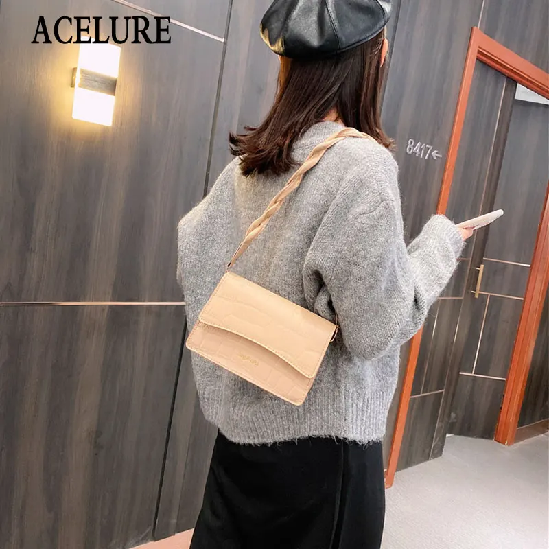 ACELURE Fashion Bags for Women Vintage Crocodile Crossbody Messenger Bag Large Capacity Women Alligator PU Leather Handbags
ACELURE Fashion Bags for Women Vintage Crocodile Crossbody Messenger Bag Large Capacity Women Alligator PU Leather Handbags