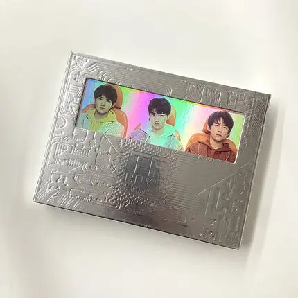 Китай, Тайвань, оригинальный CD-диск TFBOYS, Karry Roy Jackson, китайская молодежная команда певицы, поп-музыка, альбом песен, 1 CD
Китай, Тайвань, оригинальный CD-диск TFBOYS, Karry Roy Jackson, китайская молодежная команда певицы, поп-музыка, альбом песен, 1 CD