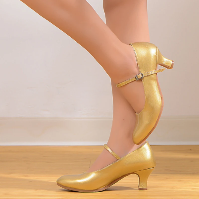 Hipposeus Women Latin Dance-Shoes Girls Tango Femal Salsa Ballroom Dance Shoes Party Soft Sole Modern Dancing Shoes 5.5cm Heels
Hipposeus Women Latin Dance-Shoes Girls Tango Femal Salsa Ballroom Dance Shoes Party Soft Sole Modern Dancing Shoes 5.5cm Heels