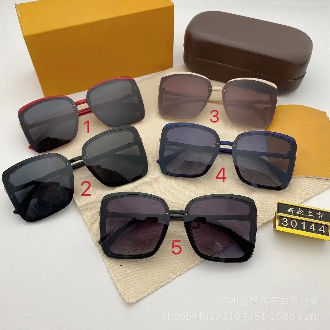 Luxury Original Brand Big Frame Polarized Sunglasses Men Driving Square Driving Shades Sun Glasses Women Retro Vintage Eyewear
Luxury Original Brand Big Frame Polarized Sunglasses Men Driving Square Driving Shades Sun Glasses Women Retro Vintage Eyewear