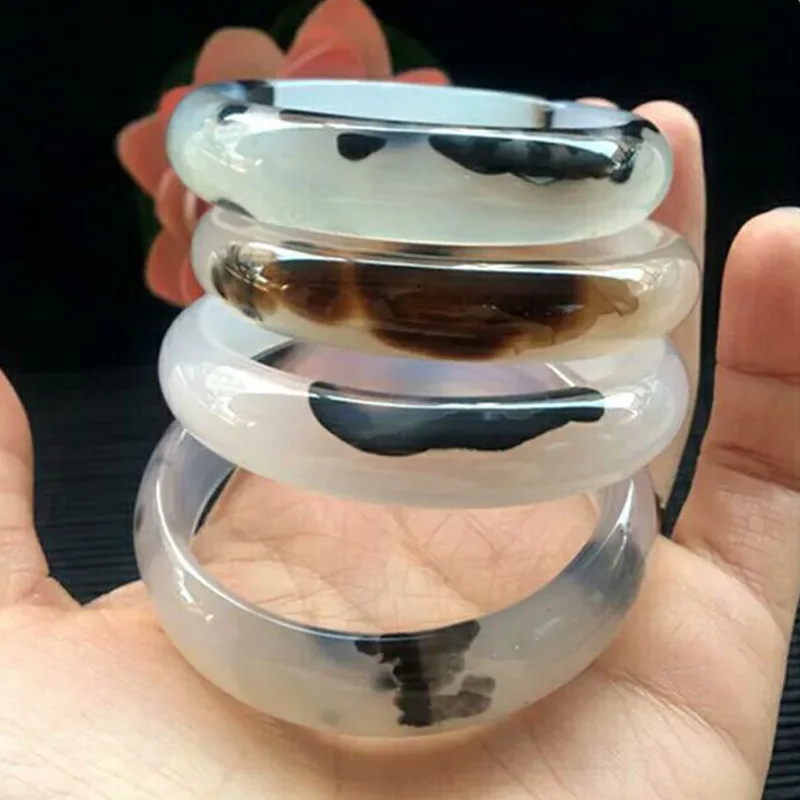 Natural Ink Color Chalcedony Hand Carved Wide Bar Bracelet Fashion Jewelry Men and Women's Ink Painting Grass Agate Bracelet
Natural Ink Color Chalcedony Hand Carved Wide Bar Bracelet Fashion Jewelry Men and Women's Ink Painting Grass Agate Bracelet