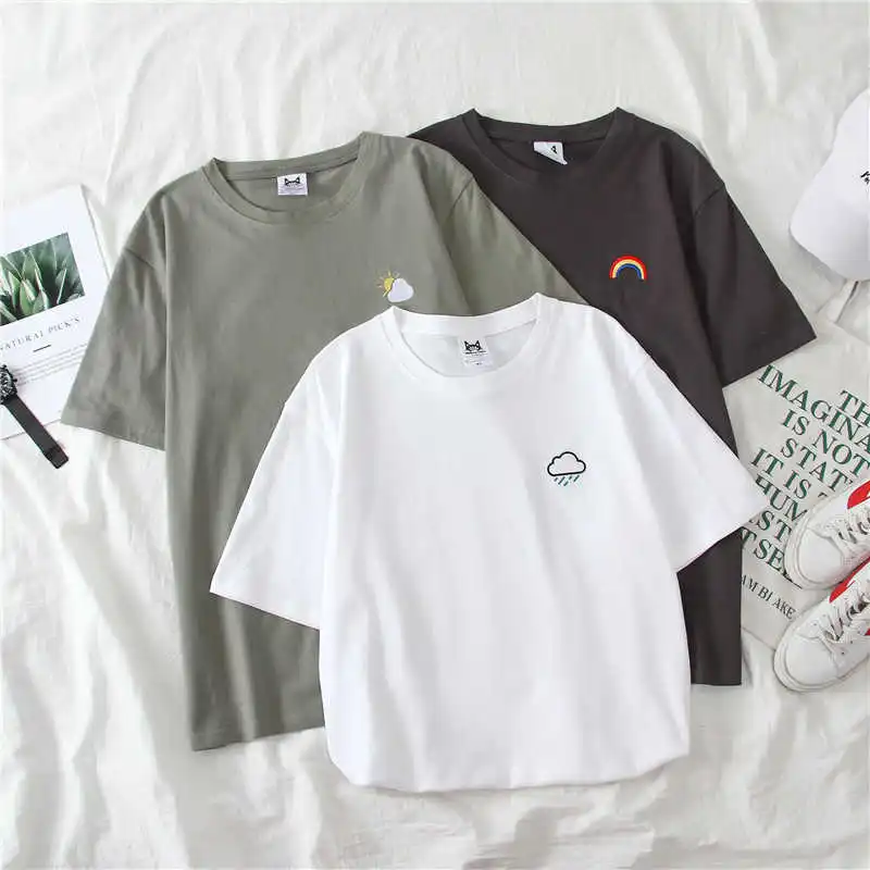 Spring and summer 2021 new niche design loose half sleeve chic top White Short Sleeve T-Shirt women's wear
Spring and summer 2021 new niche design loose half sleeve chic top White Short Sleeve T-Shirt women's wear