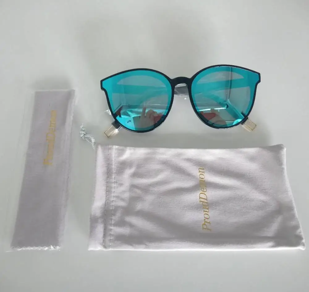 2020 Fashion Luxury Cat Eye Frame Sunglasses Women Men Driving Vintage Round Oversized Sun Glasses Brand Designer UV400
2020 Fashion Luxury Cat Eye Frame Sunglasses Women Men Driving Vintage Round Oversized Sun Glasses Brand Designer UV400