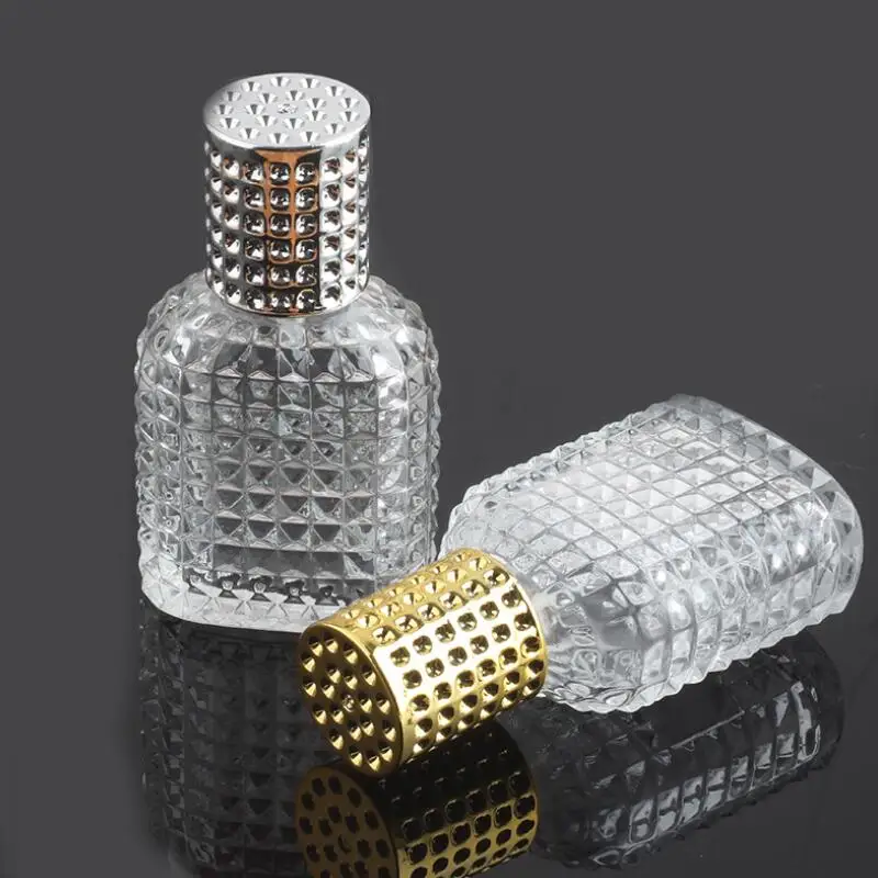 30ml Essential Oil Perfume Bottle Clear Glass Square Grid Grain Mist Pump Spray Bottle For Travel Perfume Diffuser LX9242
30ml Essential Oil Perfume Bottle Clear Glass Square Grid Grain Mist Pump Spray Bottle For Travel Perfume Diffuser LX9242