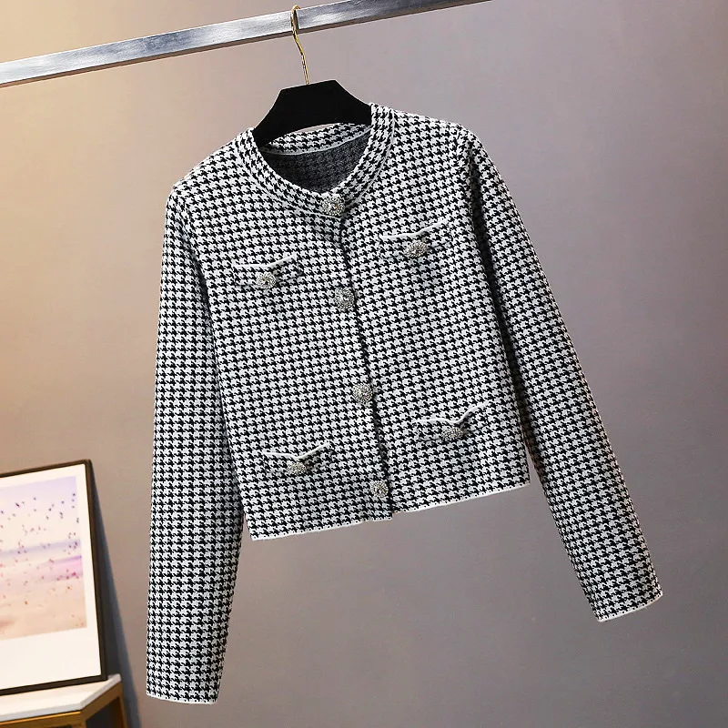 Limiguyue Autumn Women Coat Diamonds Short Jacket Vintage Slim Houndstooth Plaid Tops Elegant Gentle Long Sleeve Cardigans K3229
Limiguyue Autumn Women Coat Diamonds Short Jacket Vintage Slim Houndstooth Plaid Tops Elegant Gentle Long Sleeve Cardigans K3229