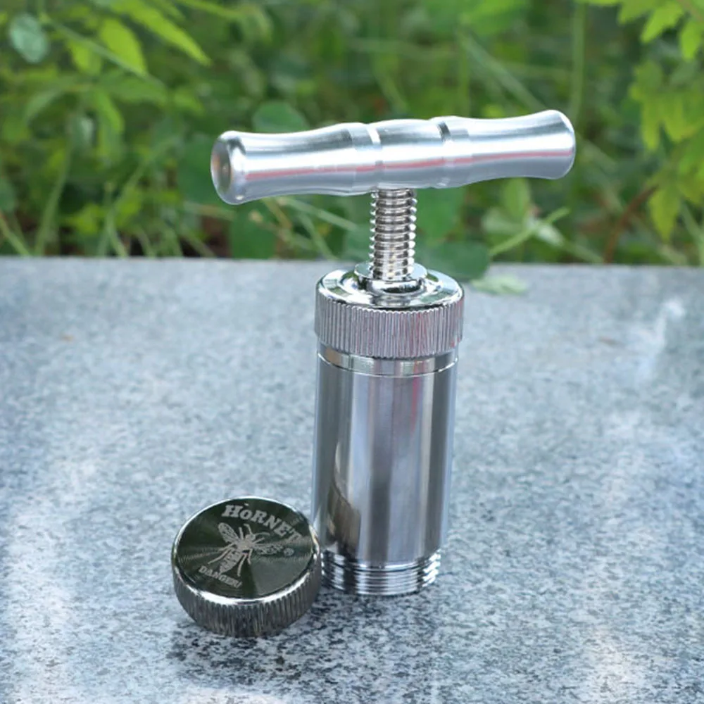 Mini Manual Metal Tobacco Grinder Aluminum Herb Pollen Press Portable T-shape Smoke Pressure Crusher Grind Weed Accessories
Mini Manual Metal Tobacco Grinder Aluminum Herb Pollen Press Portable T-shape Smoke Pressure Crusher Grind Weed Accessories