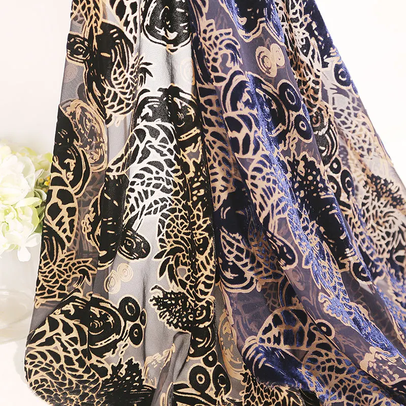 Женское бархатное платье-Ципао из искусственного бархата
Женское бархатное платье-Ципао из искусственного бархата