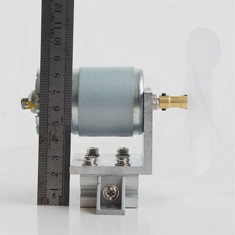 6V12V24V violent fan fan air volume is amazing C wind speed 775 motor motor three ohm chuck adjustable speed
6V12V24V violent fan fan air volume is amazing C wind speed 775 motor motor three ohm chuck adjustable speed