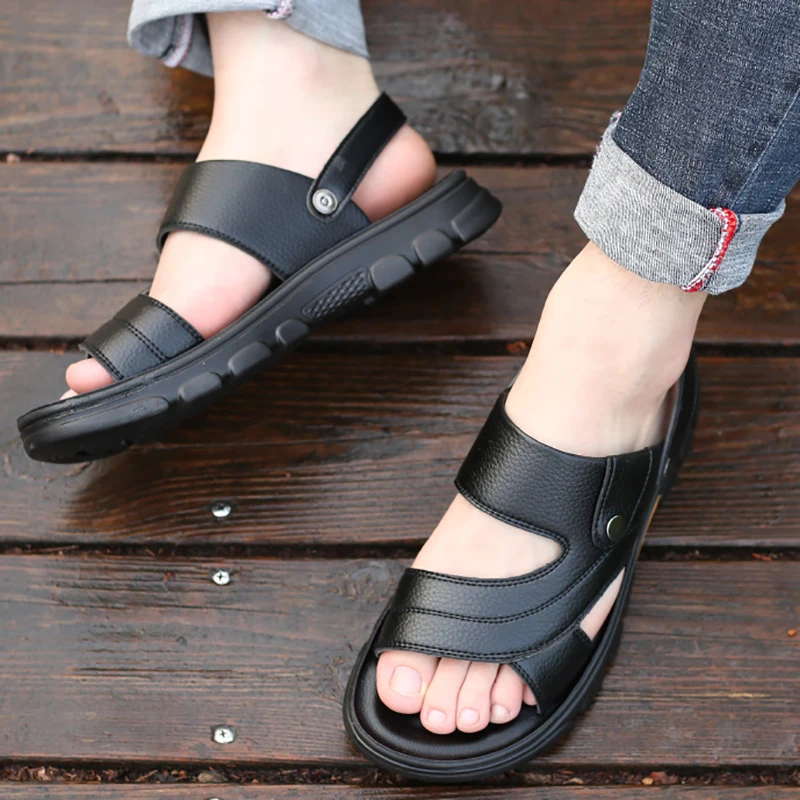 Summer Leather Sandals Men Outdoor Breathable Beach Shoes Flip Flops Fashion Shoes Indoor Slippers Slides Man Flat Sandals 2021
Summer Leather Sandals Men Outdoor Breathable Beach Shoes Flip Flops Fashion Shoes Indoor Slippers Slides Man Flat Sandals 2021