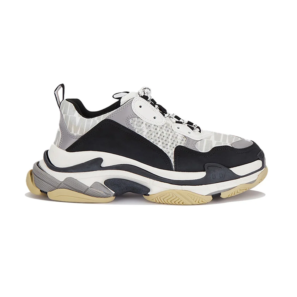 Кроссовки WFMD BLCG Triple S # wfmd26
Кроссовки WFMD BLCG Triple S # wfmd26