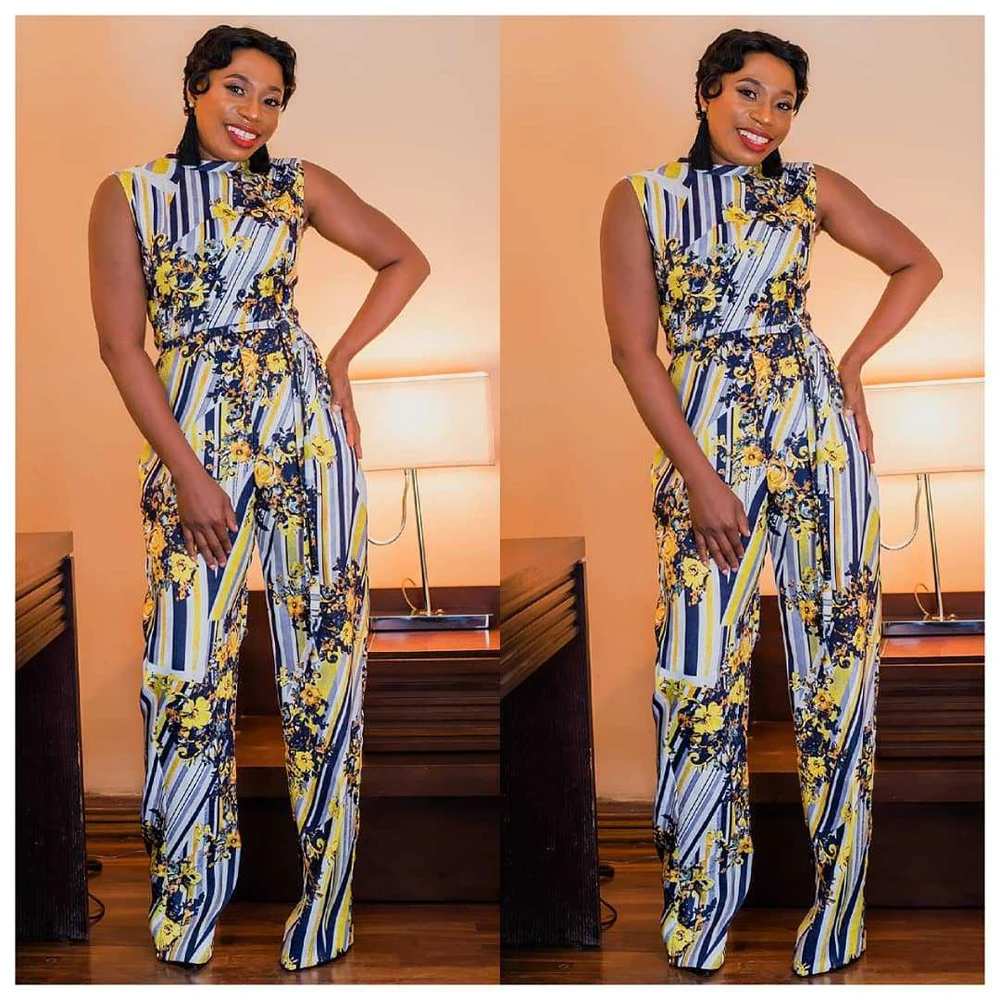 2020 New Arrival Jumpsuit Women Round Collar Sleeveless Yellow Flower Print Loose Top With Wide Leg Pants Fashion Female Garment
2020 New Arrival Jumpsuit Women Round Collar Sleeveless Yellow Flower Print Loose Top With Wide Leg Pants Fashion Female Garment