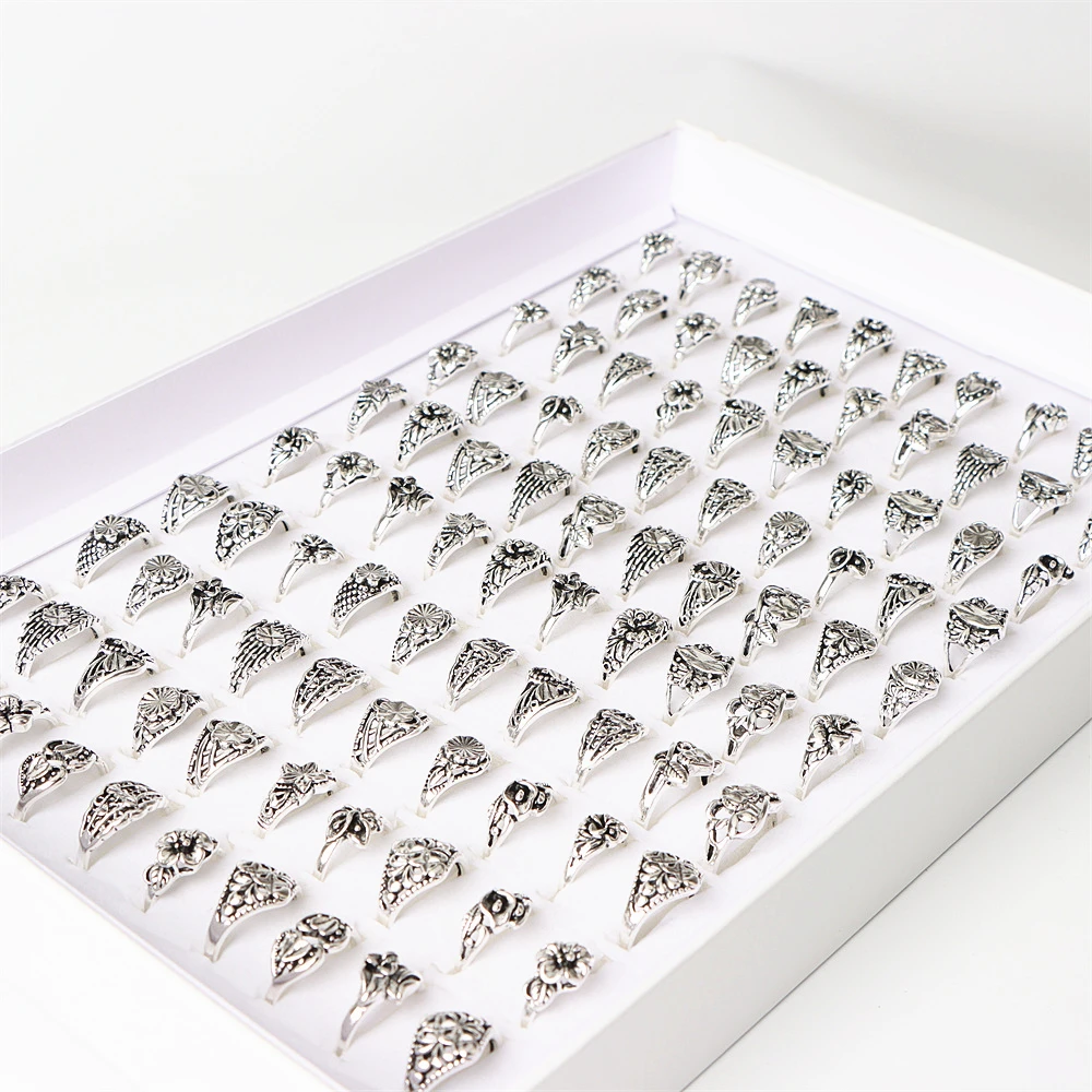 Wholesale 50pcs/lot Vintage Flowers Antique Silver Color Metal Rings For Women Fashion Jewelry Party Gifts
Wholesale 50pcs/lot Vintage Flowers Antique Silver Color Metal Rings For Women Fashion Jewelry Party Gifts