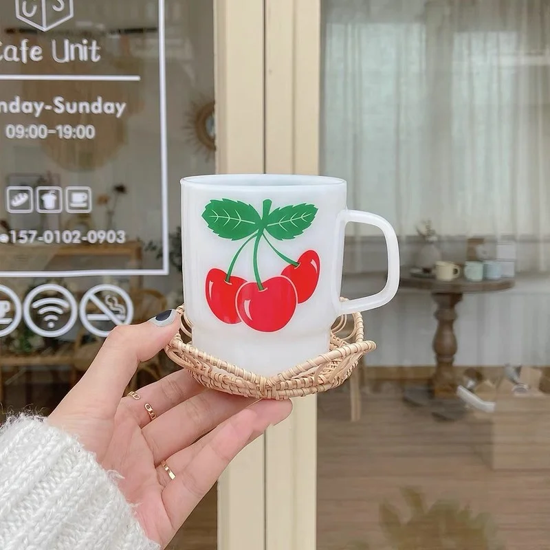 White Milk Coffee Cup Art Korean Retro Creative Juice Cups Cute Summer Cup Water Kawaii Glass Copas De Vino Tableware BK50BL 
White Milk Coffee Cup Art Korean Retro Creative Juice Cups Cute Summer Cup Water Kawaii Glass Copas De Vino Tableware BK50BL