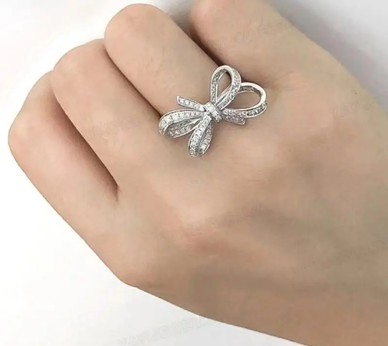Trendy Luxury S925 Sterling Silver Ring for Women Bowknot Shape Diamond Gemstone Silver 925 Jewelry Wedding Ring Accessories
Trendy Luxury S925 Sterling Silver Ring for Women Bowknot Shape Diamond Gemstone Silver 925 Jewelry Wedding Ring Accessories