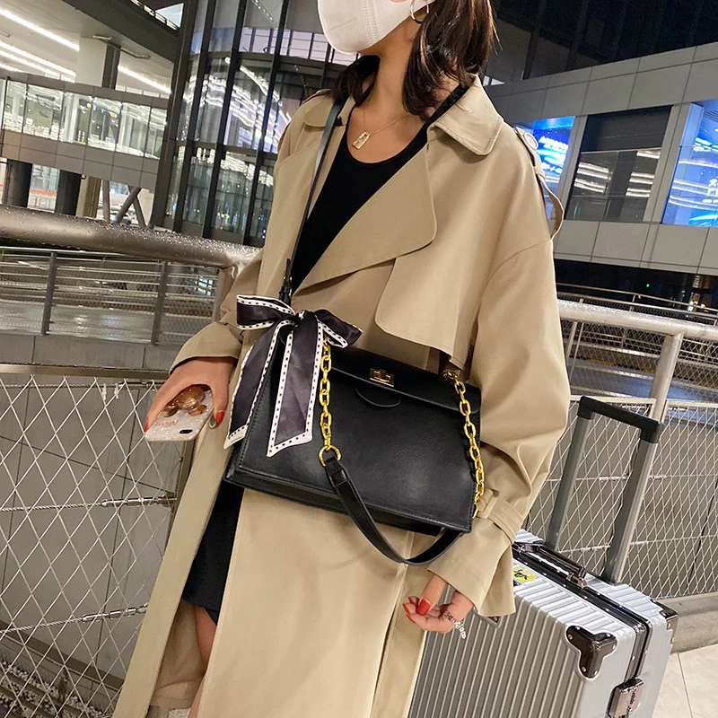 Stylish fastener zipper bag in solid color. Winter new inclined span bag PU material
Stylish fastener zipper bag in solid color. Winter new inclined span bag PU material