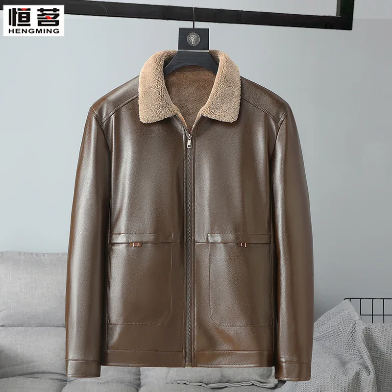 2021 Men's Faux Cashmere Winter New Leather Coat Faux Fur Integrated Lapel PU Leather Jacket
2021 Men's Faux Cashmere Winter New Leather Coat Faux Fur Integrated Lapel PU Leather Jacket