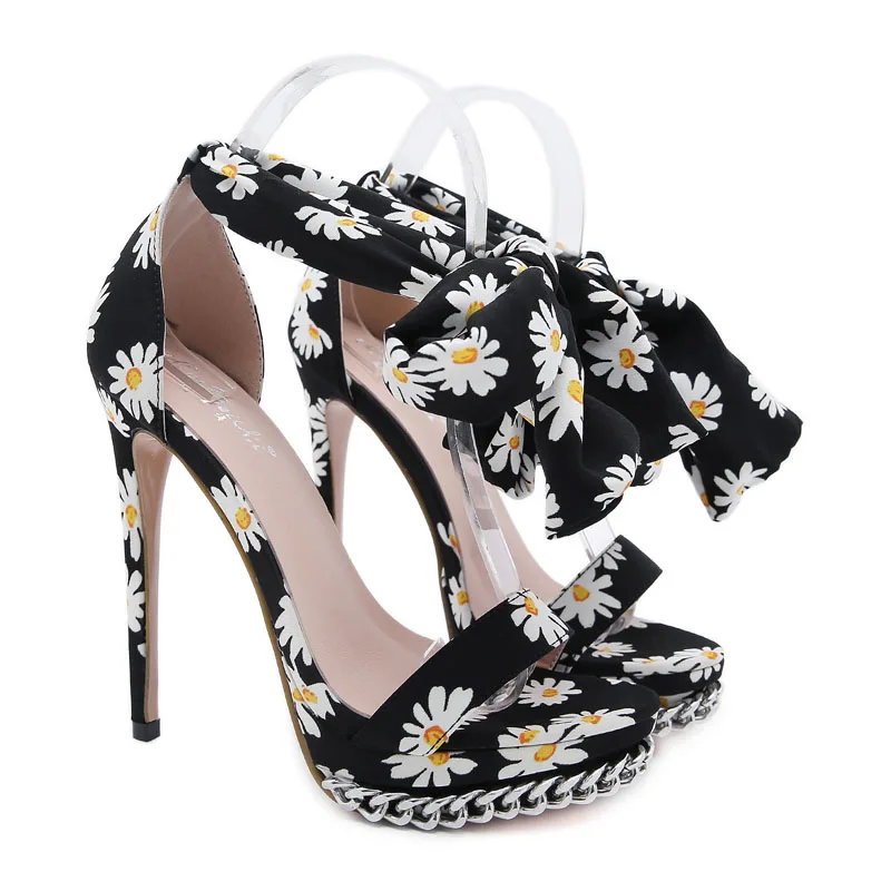 Women Sandals Metal Chain Decoration 14cm Super High Heels Sandals Platform Shoes Woman Pumps Sweet Floral Thin Heels Shoes
Women Sandals Metal Chain Decoration 14cm Super High Heels Sandals Platform Shoes Woman Pumps Sweet Floral Thin Heels Shoes