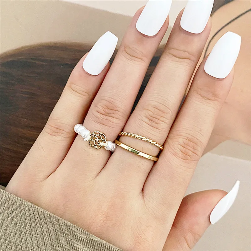 VAGZEB New Fashion Bohemian Simulated Pearl Rings Set Vintage Gold Color Flower Wedding Ring for Women
VAGZEB New Fashion Bohemian Simulated Pearl Rings Set Vintage Gold Color Flower Wedding Ring for Women