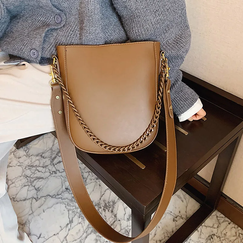 2021 Small Bucket Bags for Girls Sac A Main Women Leather Handbags High Quality Vintage Simple Style Messenger Bags Female New
2021 Small Bucket Bags for Girls Sac A Main Women Leather Handbags High Quality Vintage Simple Style Messenger Bags Female New