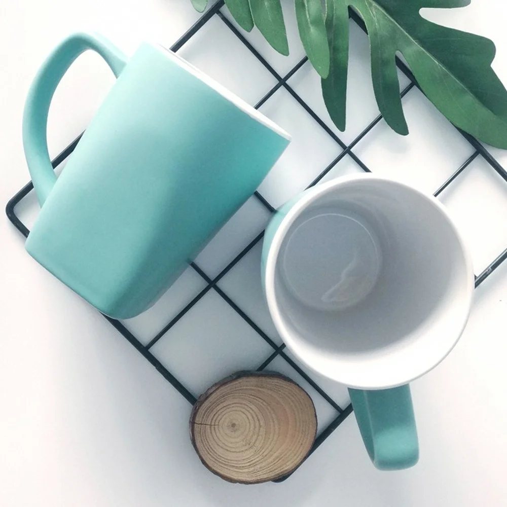 350ml Nordic Simple Ceramic Cup with Canadal Suit Business Mug Cup Delicate Gift Box Gift Cup
350ml Nordic Simple Ceramic Cup with Canadal Suit Business Mug Cup Delicate Gift Box Gift Cup